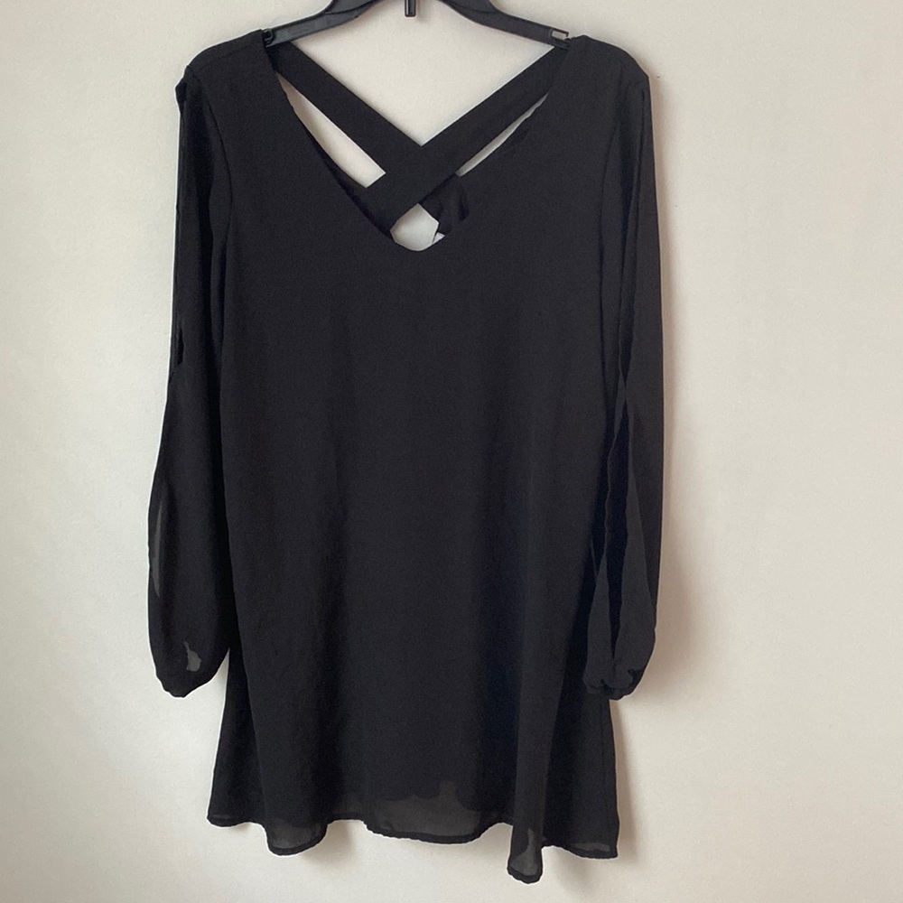 Black dress size M night out date night